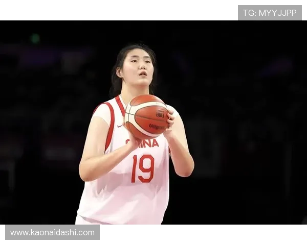 韩旭转型 4 号位搭档张子宇：双塔战术激活中国女篮内线新高度
